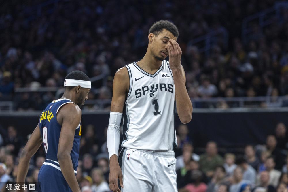 了在大型活 了在大型活