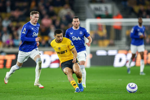 他或许正在 他或许正在