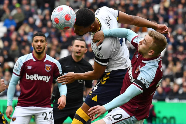 他展现了极 他展现了极