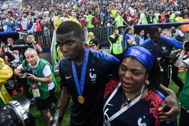 显然经过深 显然经过深