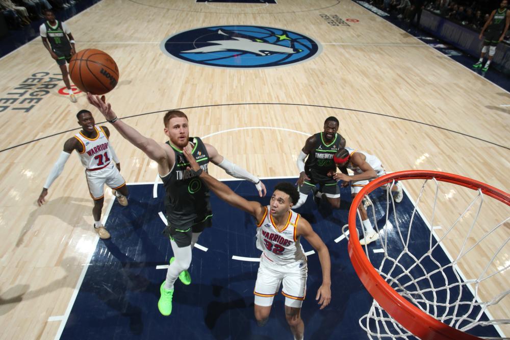 已经与牙买 已经与牙买